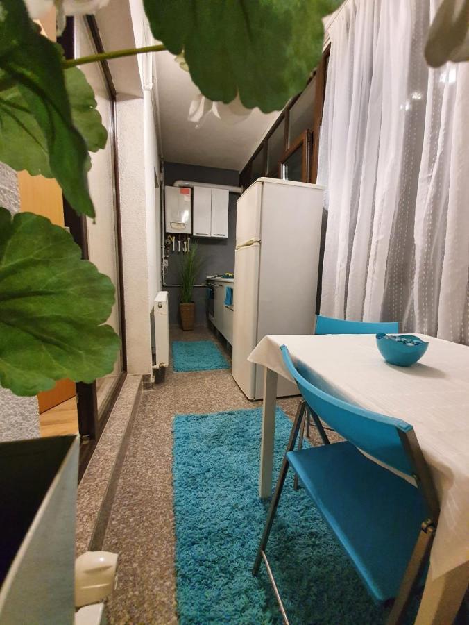 Coffee Residence Apartment Cu 2 Camere Bukarest Exterior foto